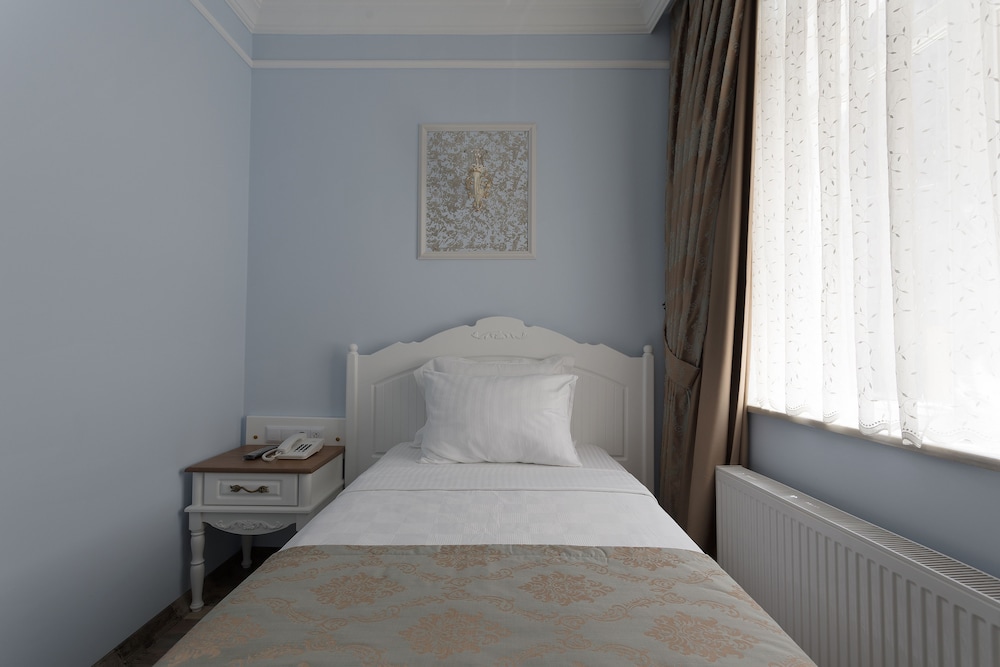 Standard Single Room photo 2