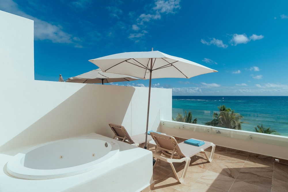 Junior Suite Penthouse  Premium Roof Top Terrace