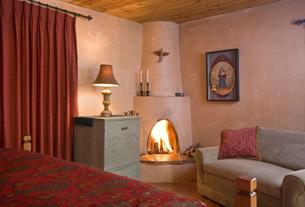Casita Garcia, 1 King Bed photo 2