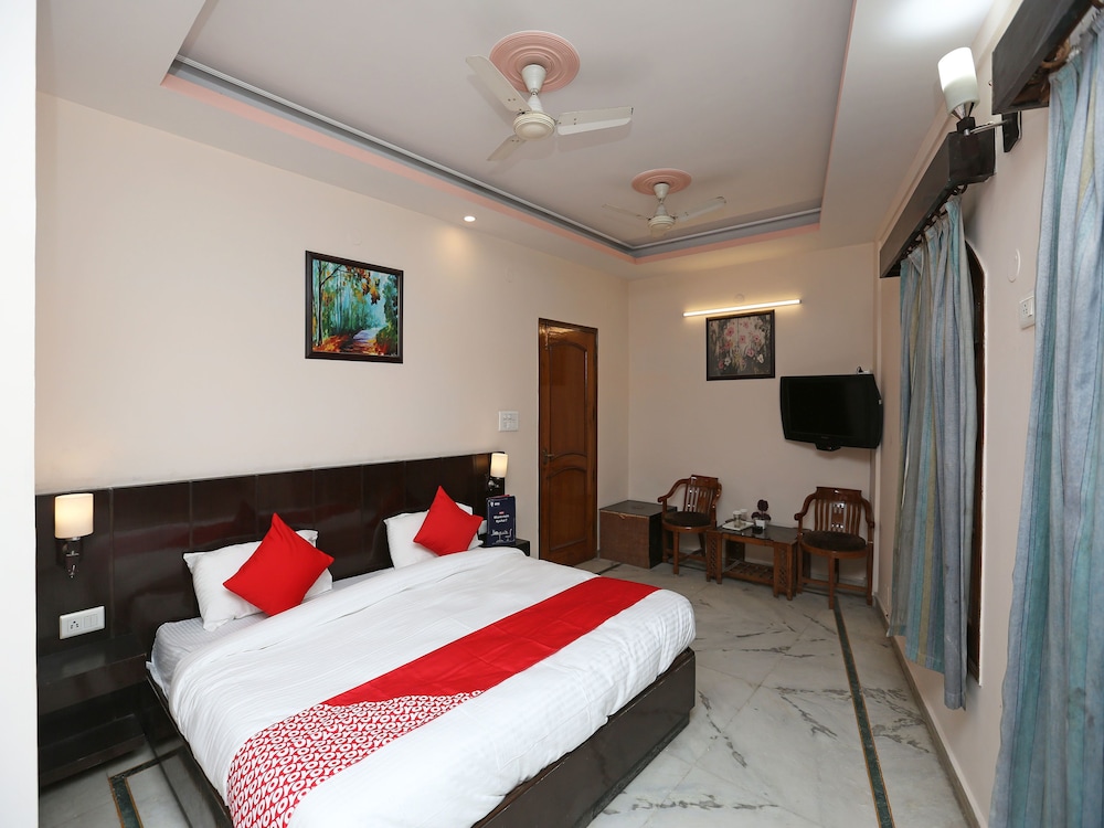 Deluxe Double Or Twin Room, 1 King Bed photo 1