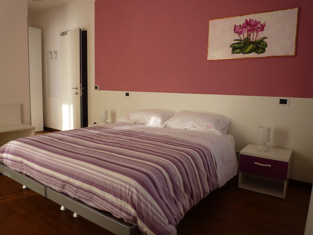 Quadruple Room, Garden View