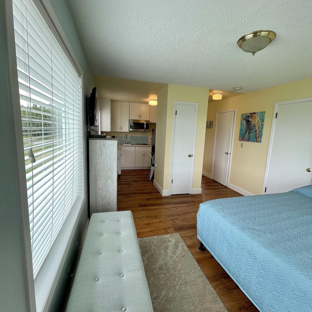 Studio, Kitchenette Pet Friendly photo 1