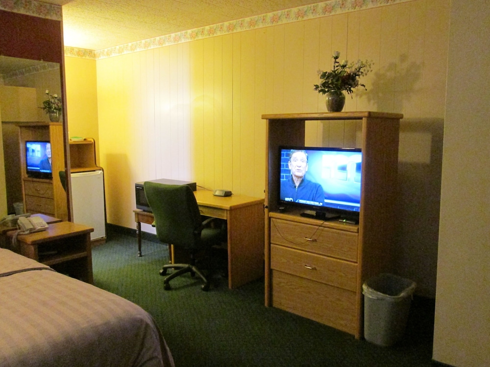 King with Jetted Tub photo 1