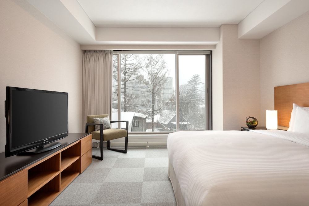 1 Bedroom Suite Twin Room photo 2