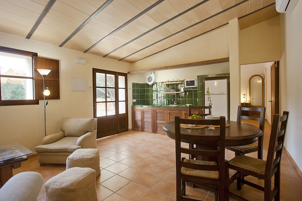 House, 2 Bedrooms (Es Bosc) photo 2