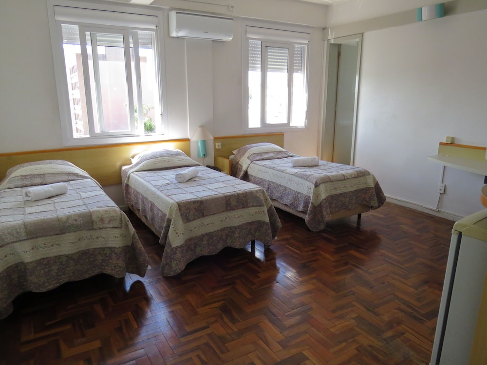 Superior Triple Room photo 2