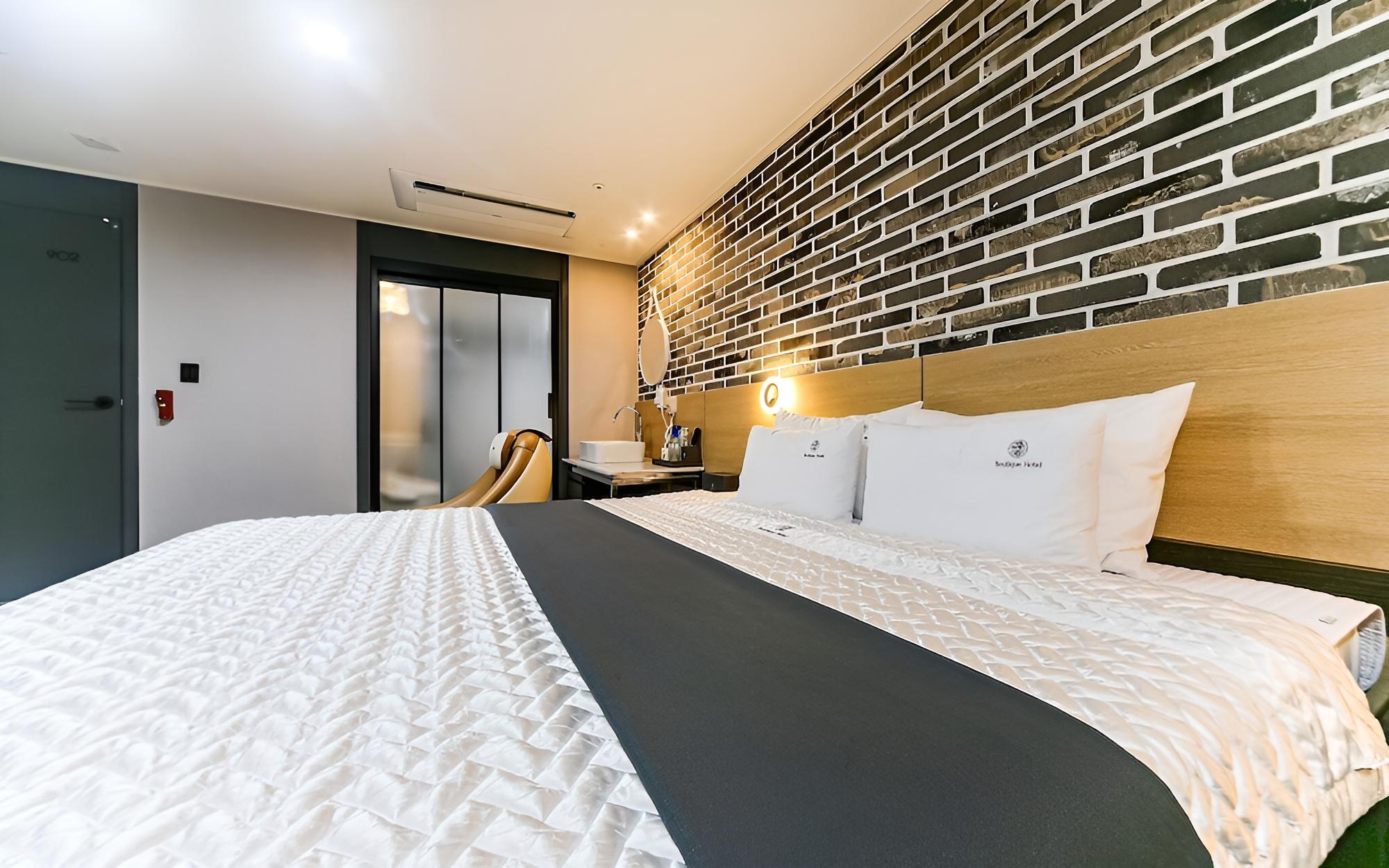 Room (Royal Suite-Open Special Price (exclu) photo 1