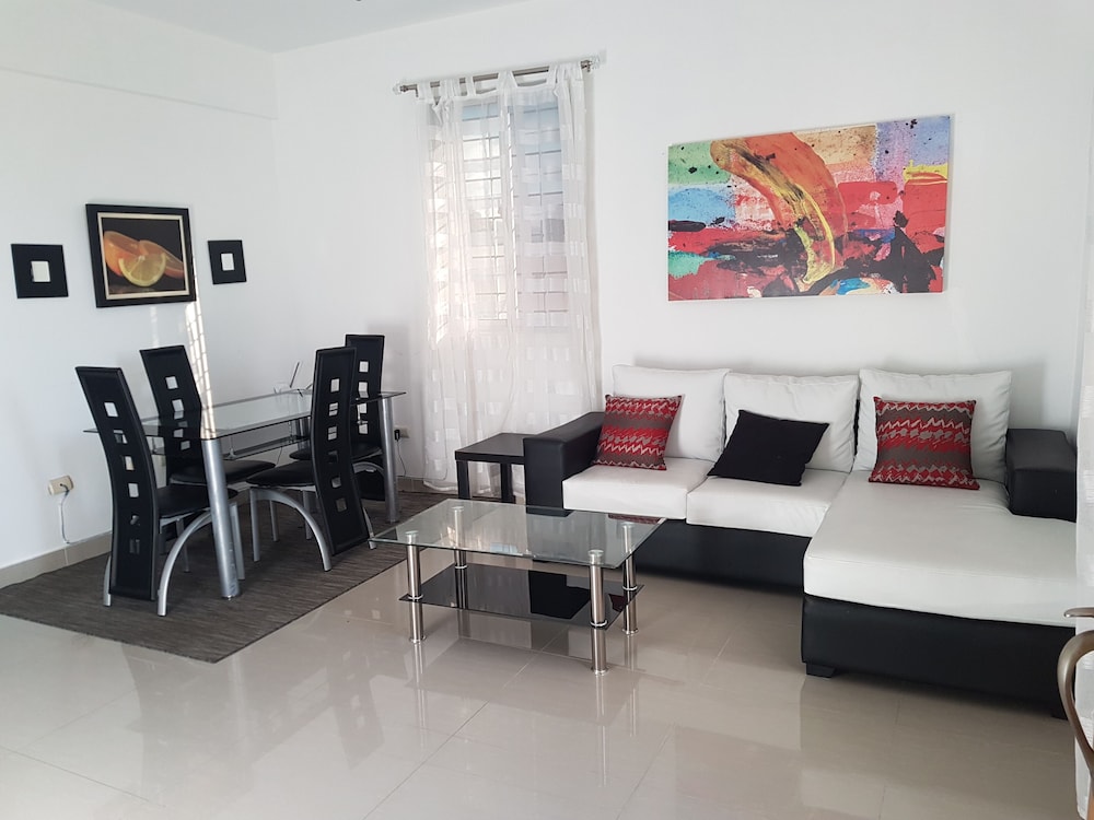 Luxury Apartment, 1 Bedroom, 2 Bathrooms, Pool View photo 1