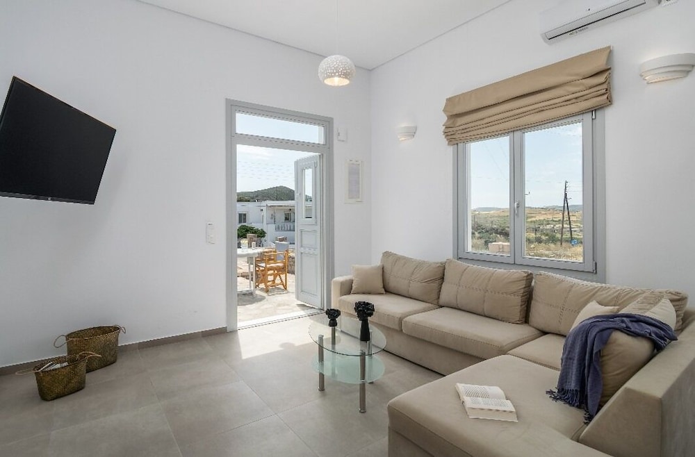 Exclusive Apartment, Garden Area