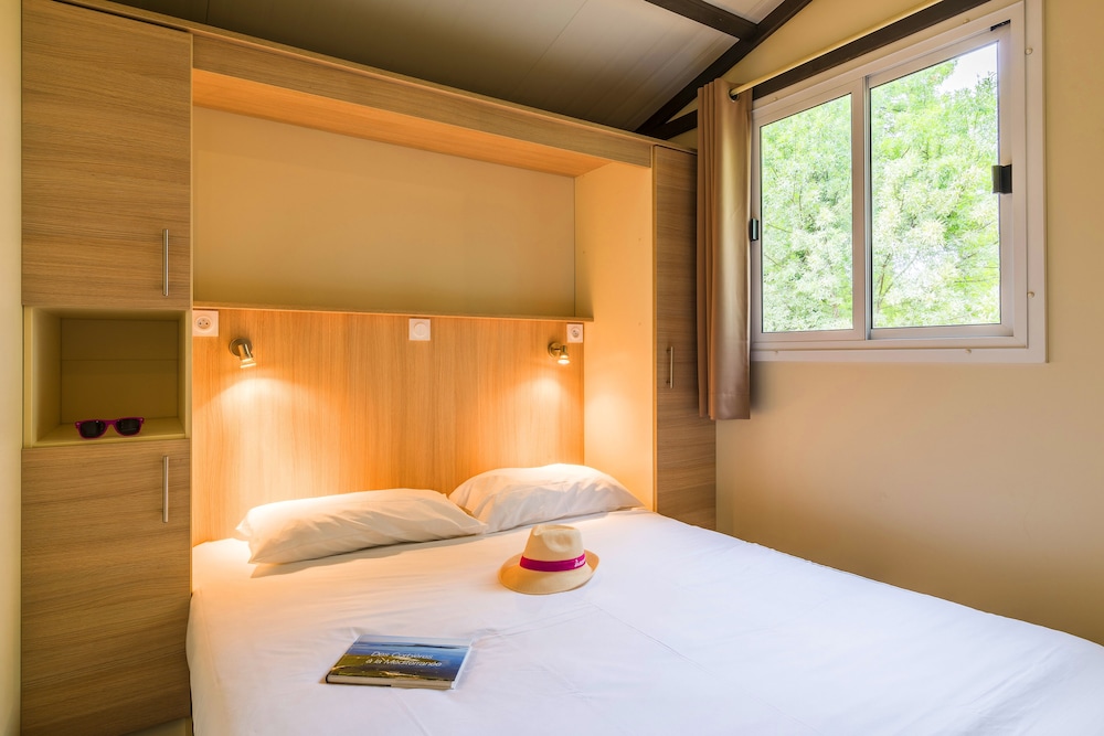 Superior Bungalow, 3 Bedrooms