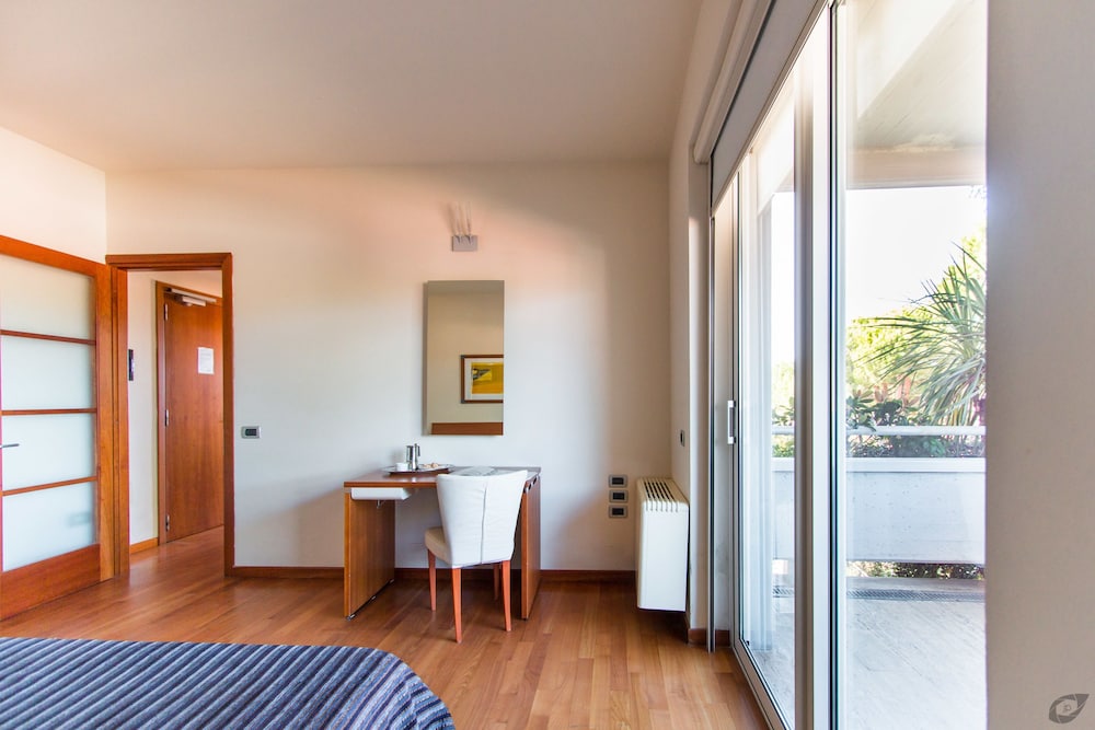 Superior Apartment, Kitchenette (for 4 people)