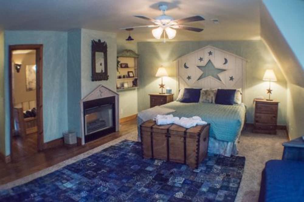 Room, Private Bathroom (Celestial Room) photo 3