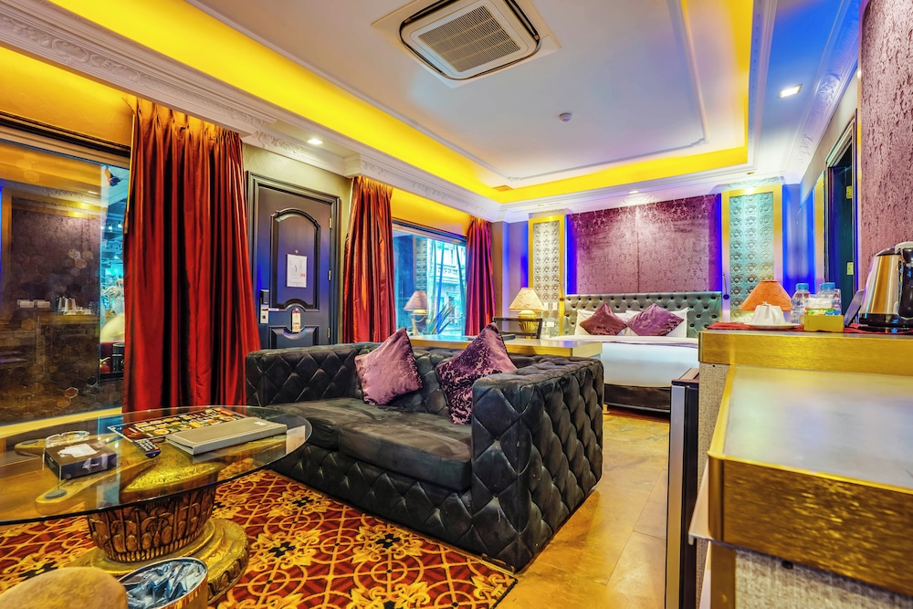 Poolbar Junior Suite - Photo 3