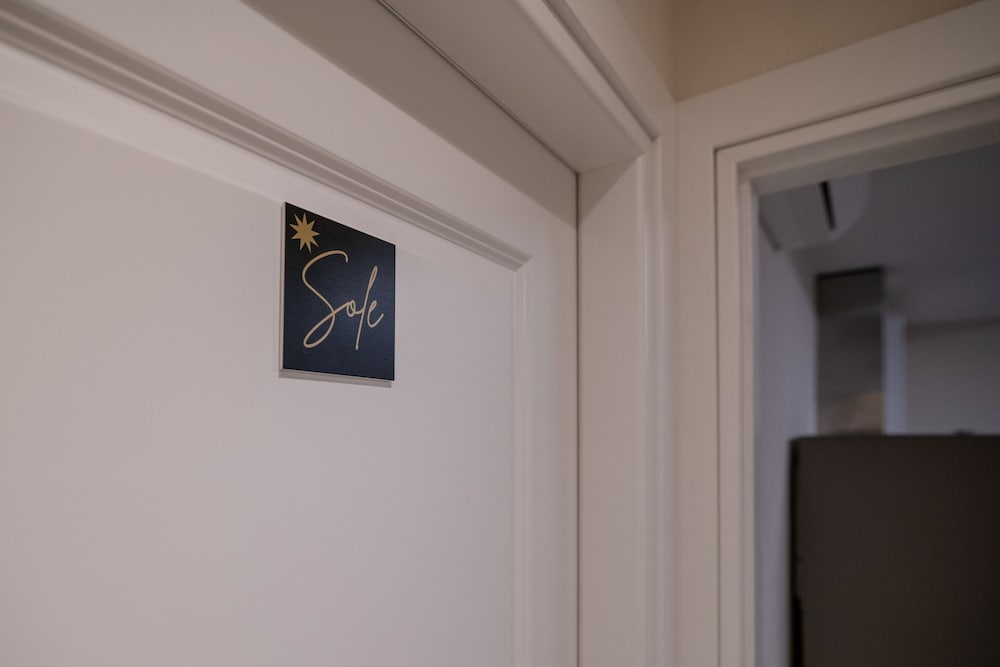 Comfort Room (Sole)
