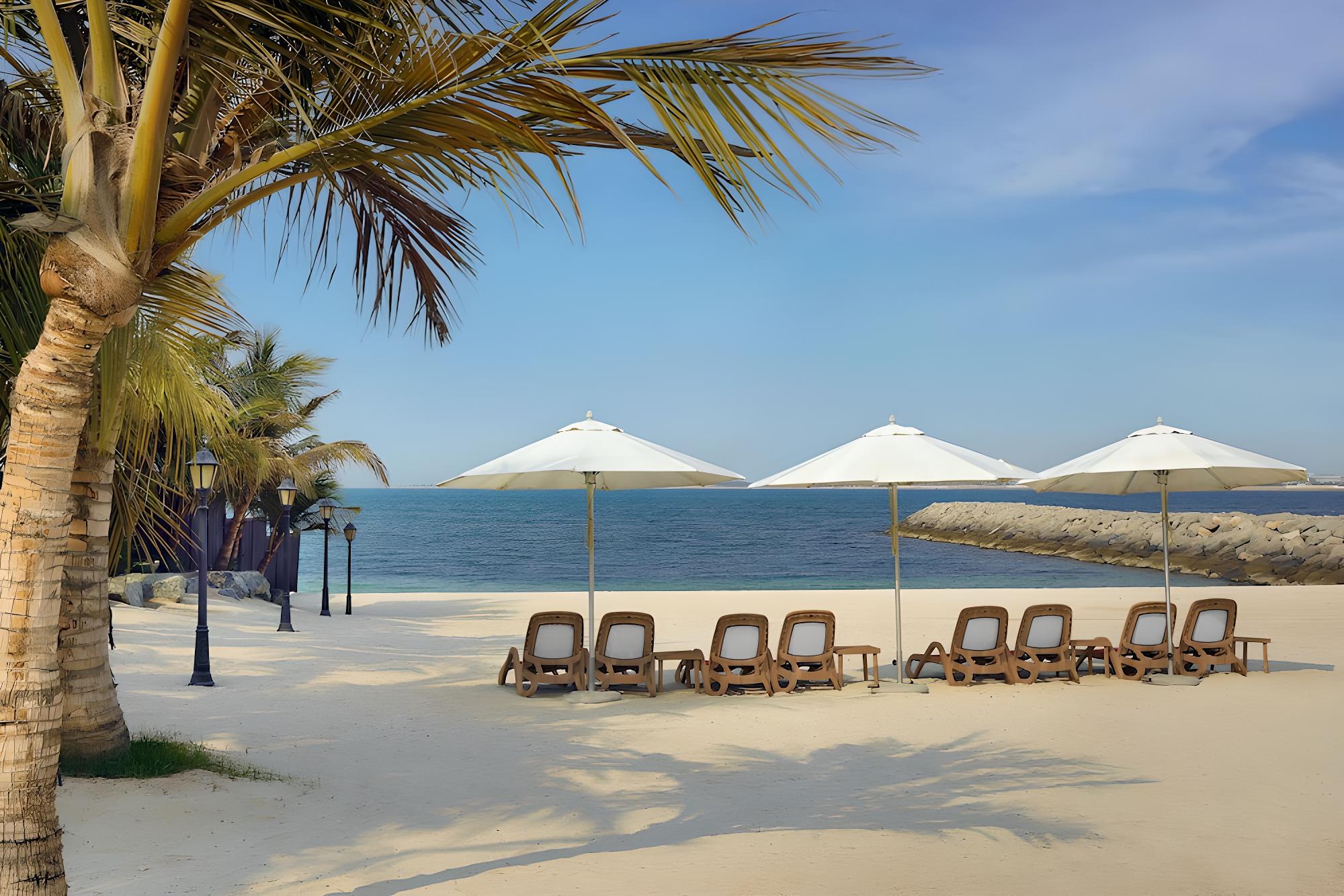 Family 3 Bedroom Private Beach Villa photo 3