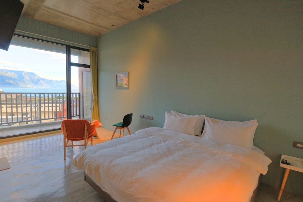 Double Room, Non Smoking, Ocean View photo 3