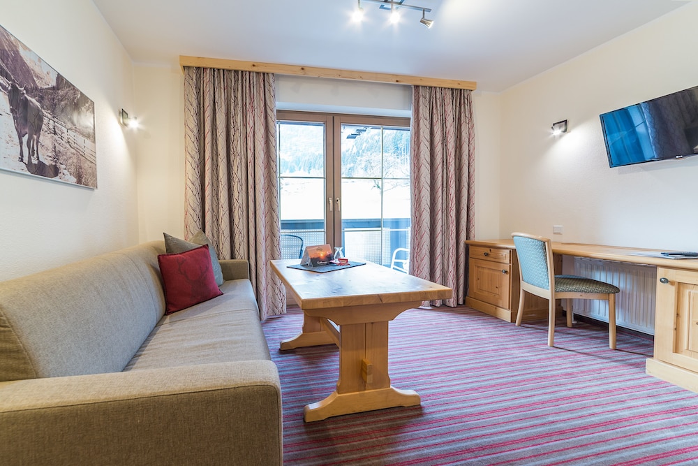 Family Room (Bergblick) photo 2