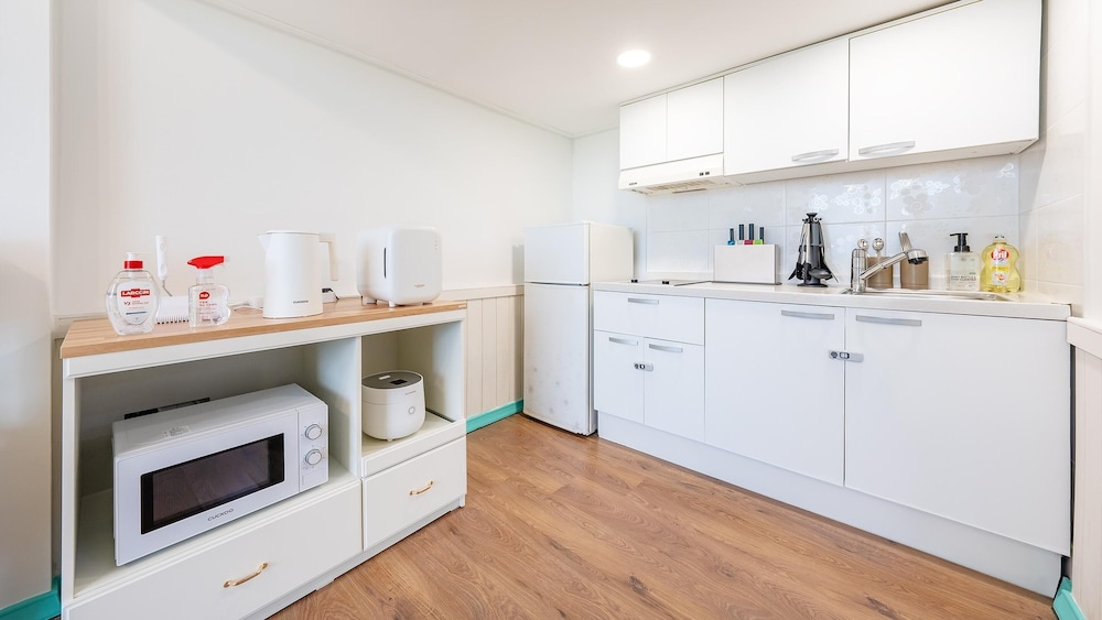 Basic Room, 1 Bedroom (Watermelon4) photo 2
