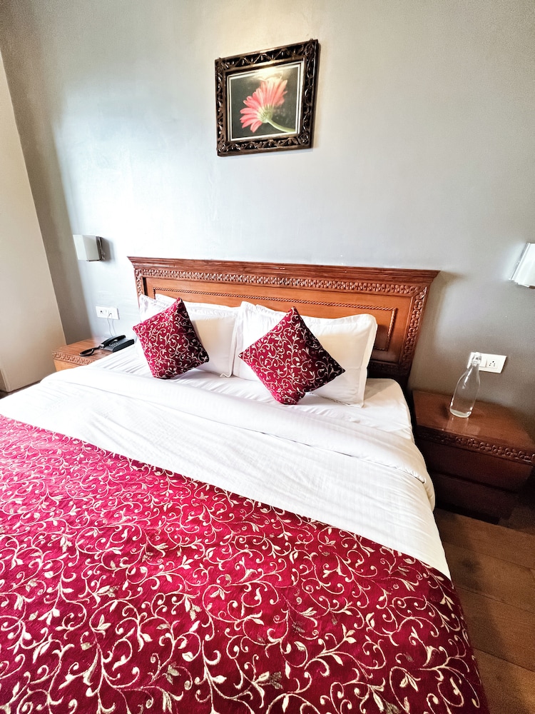 Executive Room photo 2
