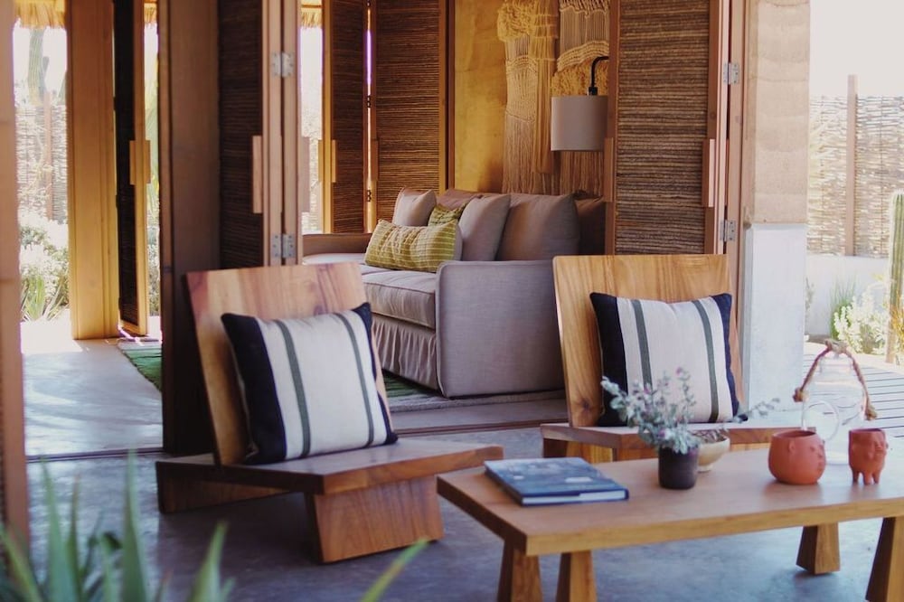Classic Villa, 1 King Bed with Sofa bed