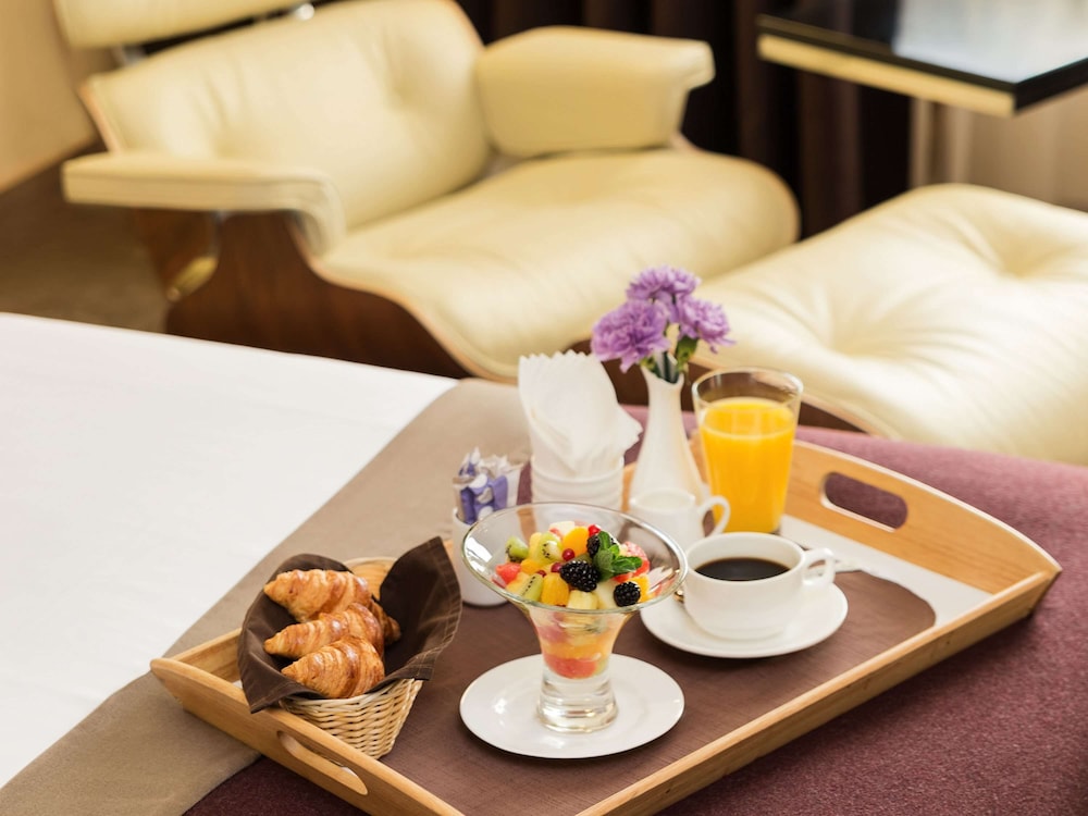 Comfort Suite, 1 Double Bed (with two spacious comfortable rooms) photo 3