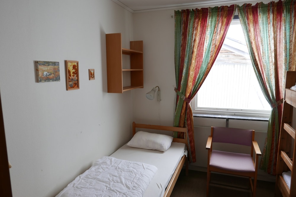 Triple Room (private WC, shared shower) photo 1