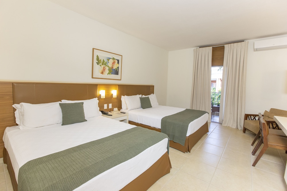 Deluxe Room, 2 Double Beds, Balcony, Pool View (Deluxe)