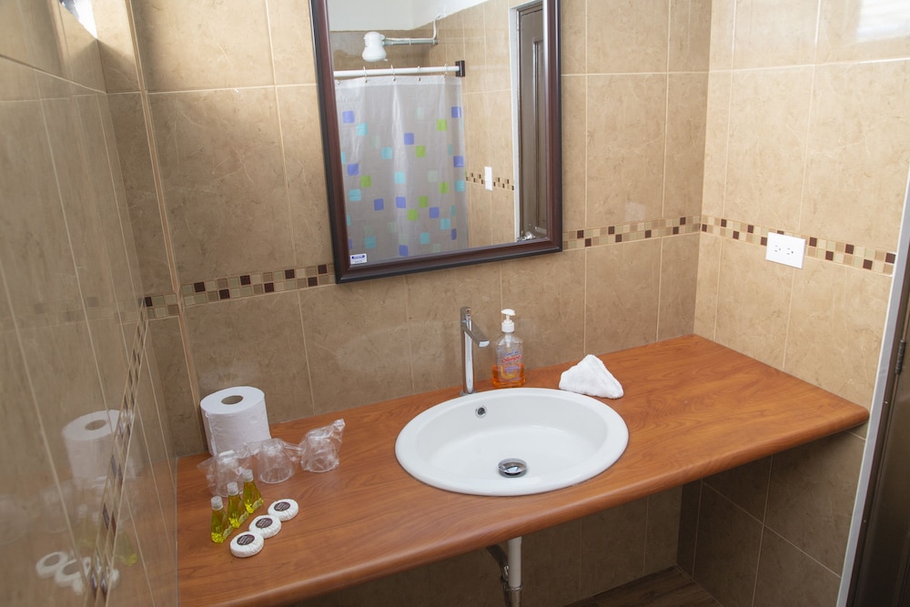 Standard Triple Room photo 2