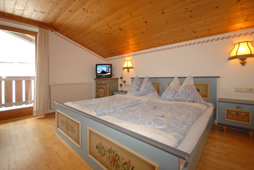 Double Room (incl. 65 EUR Cleaning Fee) photo 3