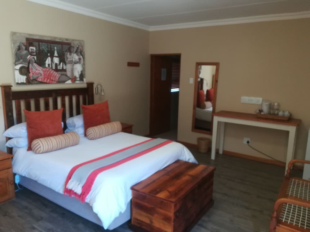 LUXURY ROOM 16 photo 3