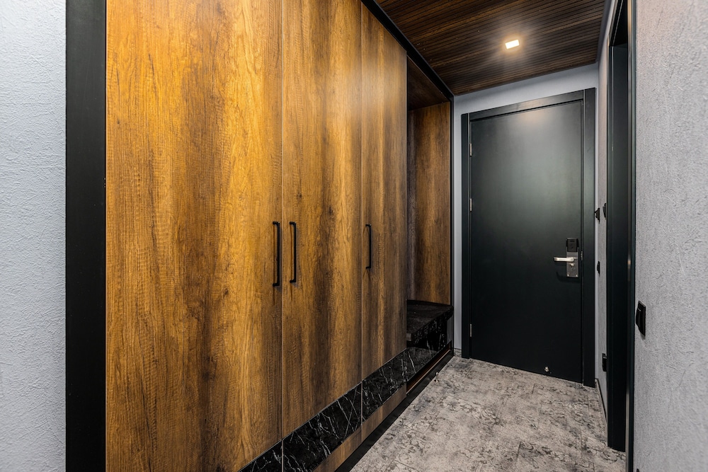 Standard Double or Twin Room - Photo 9