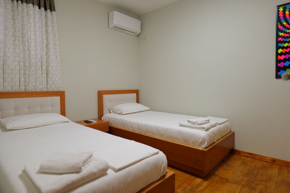 Economy Twin Room