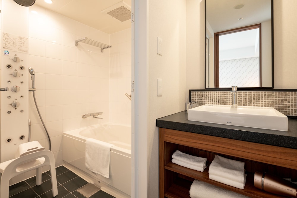 Superior Twin Room, Non Smoking, For 1 Guest - Photo 6