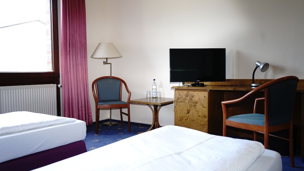 Standard Triple Room - Photo 4