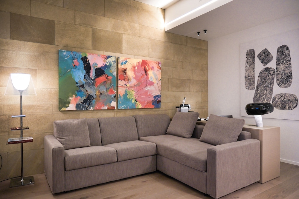 Grand Suite - Photo 6