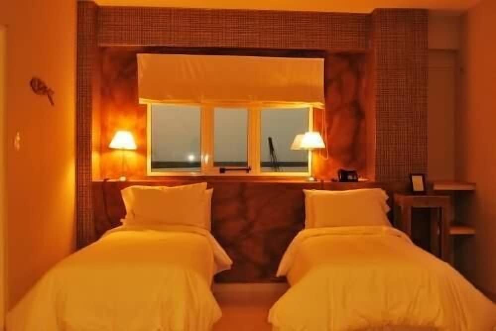 Classic Room, Kitchenette, River View photo 1