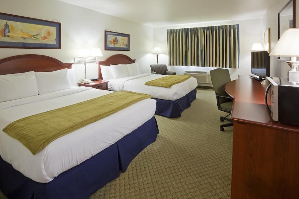 Standard Room, 2 Queen Beds, Non Smoking