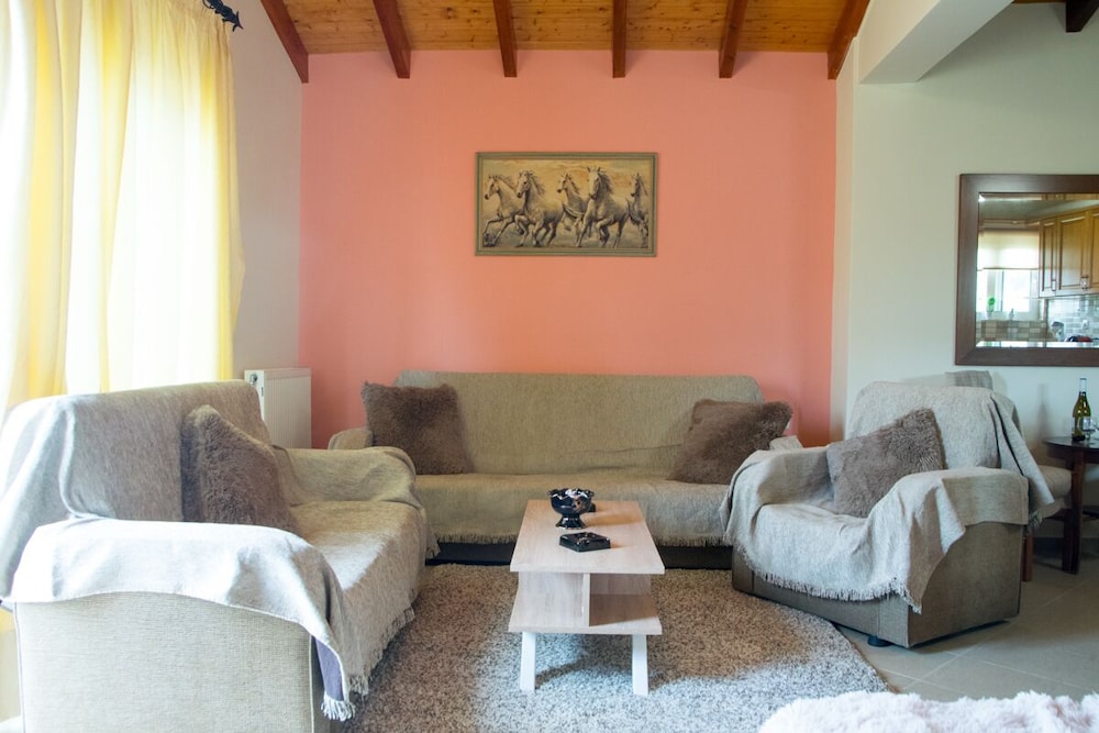 Luxury Apartment (Sunset Apartment 5)
