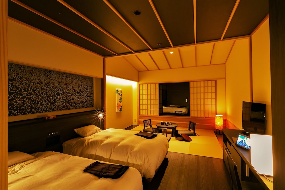Japanese Western Style Room photo 3