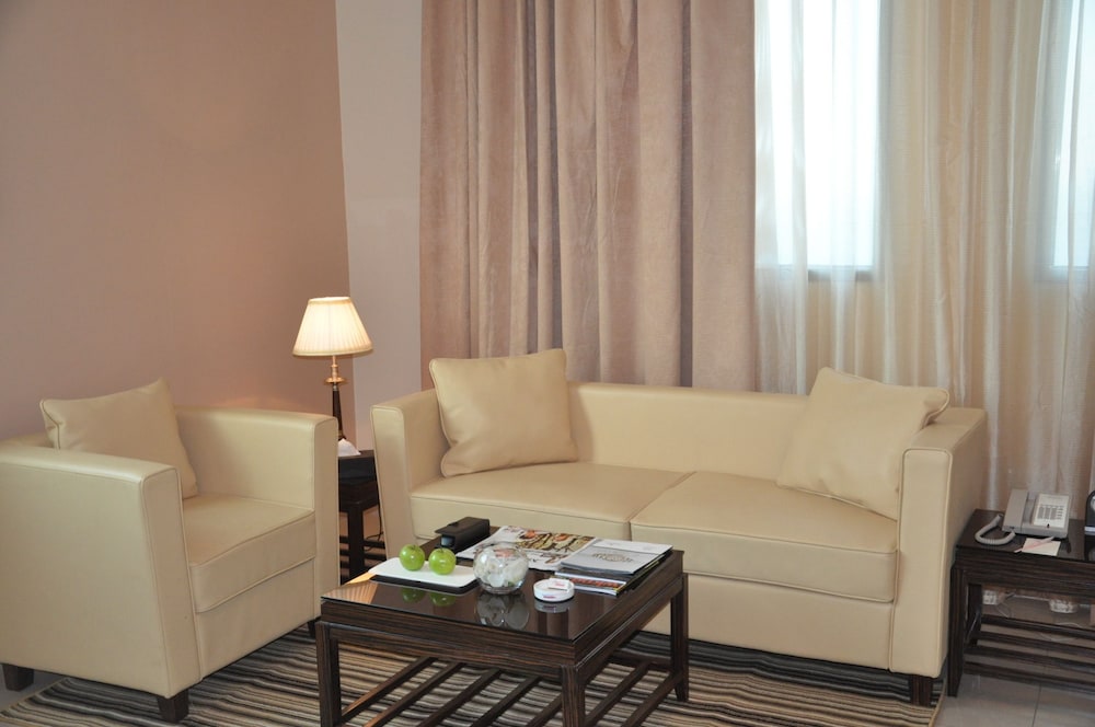 Deluxe Suite Sea View photo 3