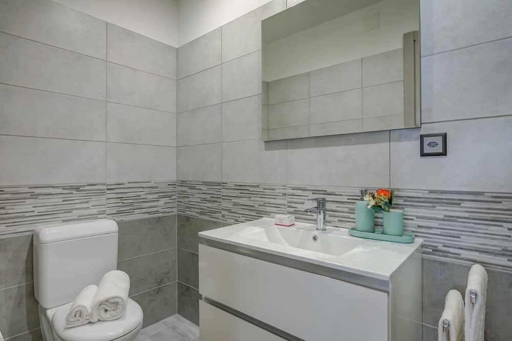 Standard Apartment, Multiple Bedrooms (4 Seasons Apartment) photo 2