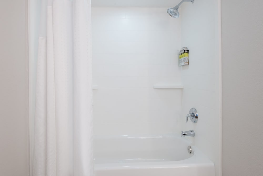 Suite, 1 Bedroom thumbnail 6