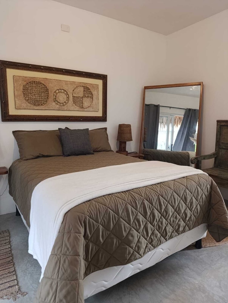 Deluxe Suite, Balcony, Garden View