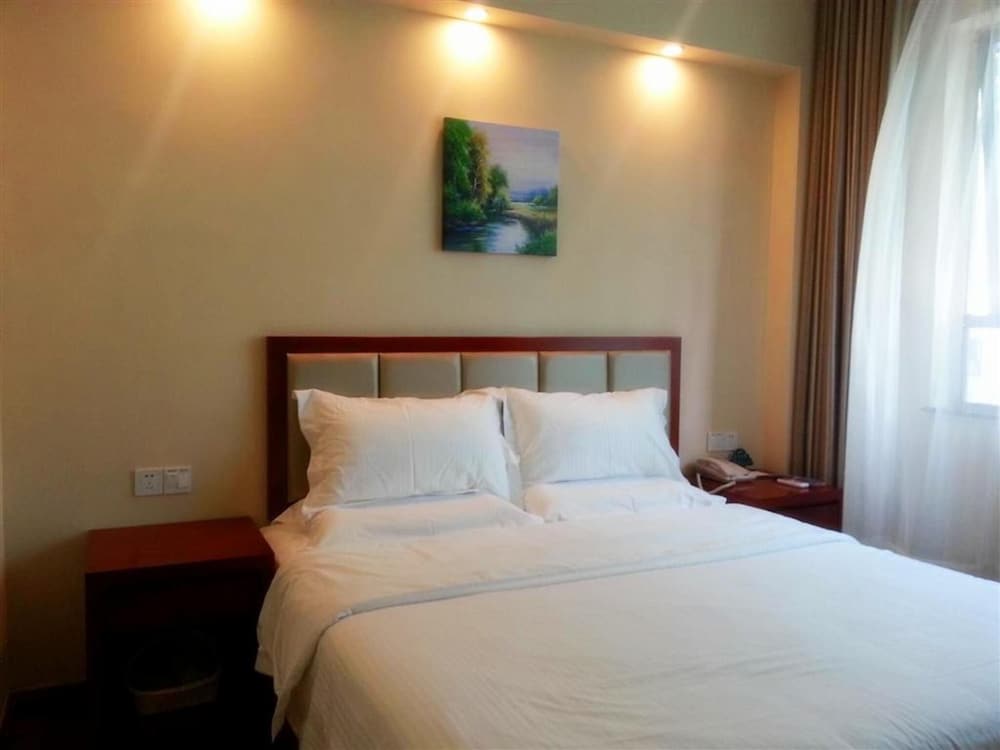 King Room，1.8m bed photo 3