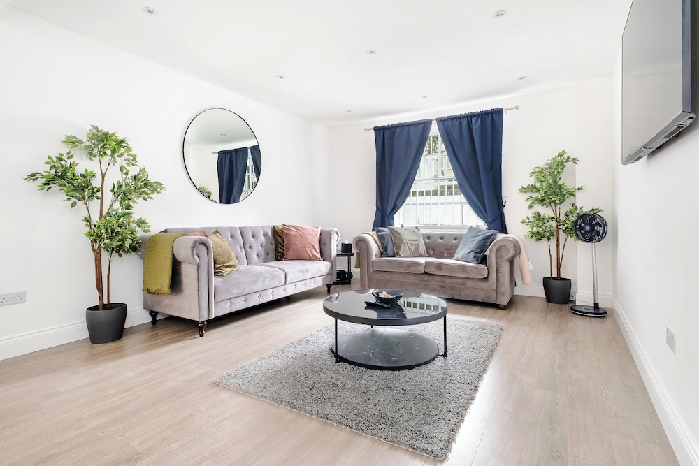 Luxury Duplex, 4 Bedrooms, Air conditioning photo 1