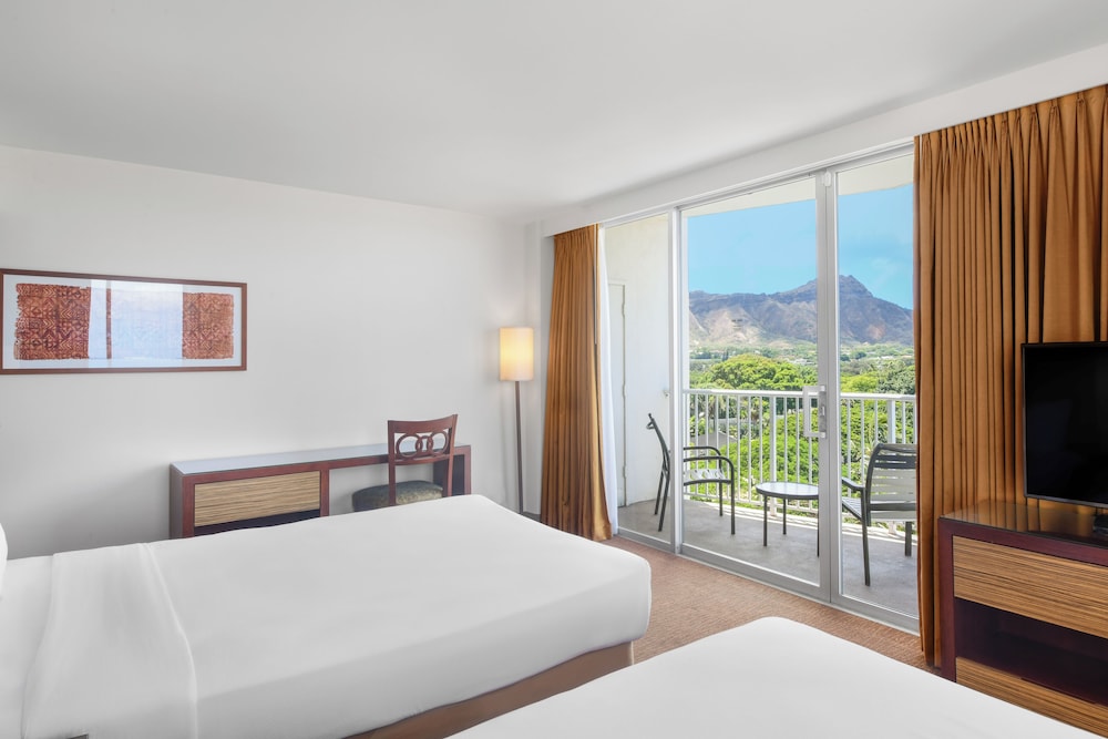 Room, 2 Double Beds, Corner (Ocean Front) - Photo 5