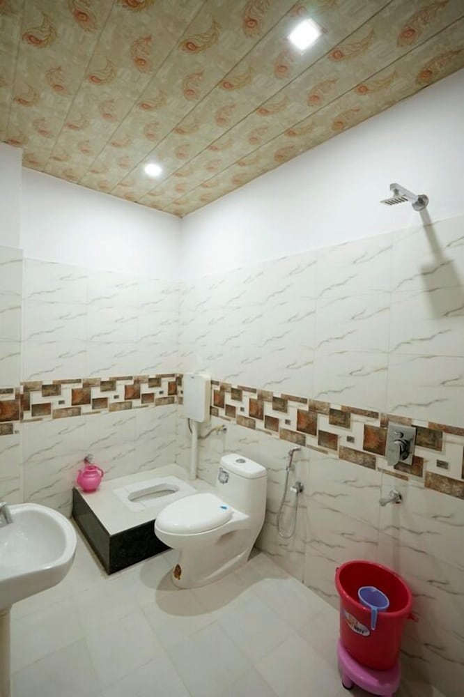 Standard Room photo 2