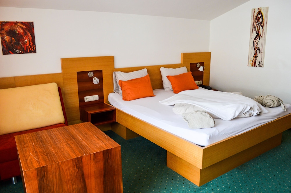 Single Room, Balcony photo 2
