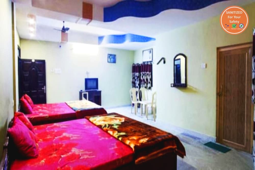Deluxe Quadruple Room, Balcony - Photo 5