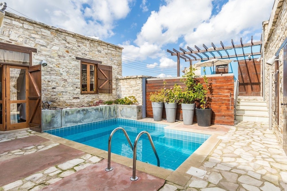 Traditional House, 2 Bedrooms, Private Pool photo 3